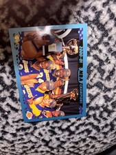 2001-02 Topps - Kobe- Los Angeles Lakers #220