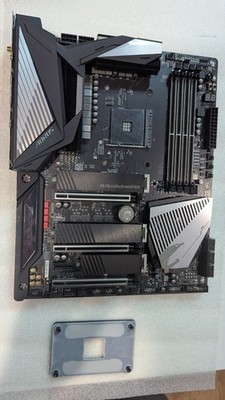 Gigabyte X570 AORUS Master AMD Ryzen Socket AM4 ATX Motherboard DDR4