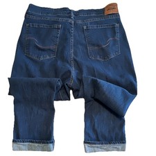 Levi Strauss Signature Gold Mid Rise Capri Jeans Blue Stretch 5-Pocket Design