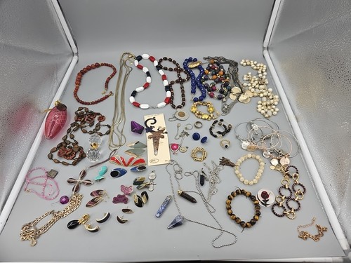 3 pounds 2 oz Costume Jewelry Necklaces bracelets earrings necklaces and rings