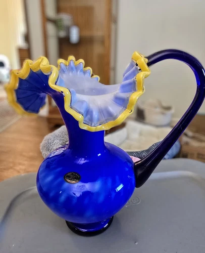 Vintage Arte Murano Kristall Mery White Blue Yellow Ruffle 11" Vase