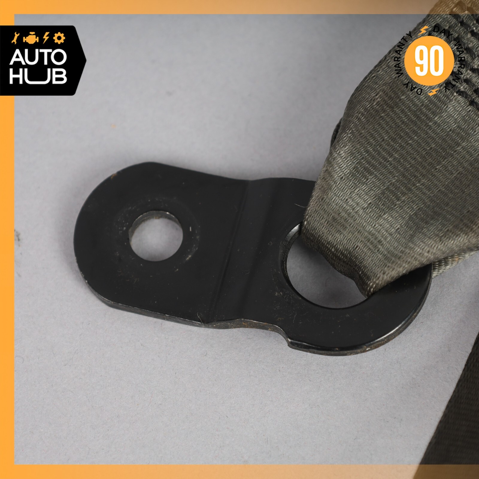 03-08 Maserati Quattroporte M139 Front Left Driver Side Seat Belt Gray OEM