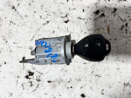 Toyota Hiace Ignition Barrel with Key TRH201 03/2005-04/2019 - Picture 3 of 8