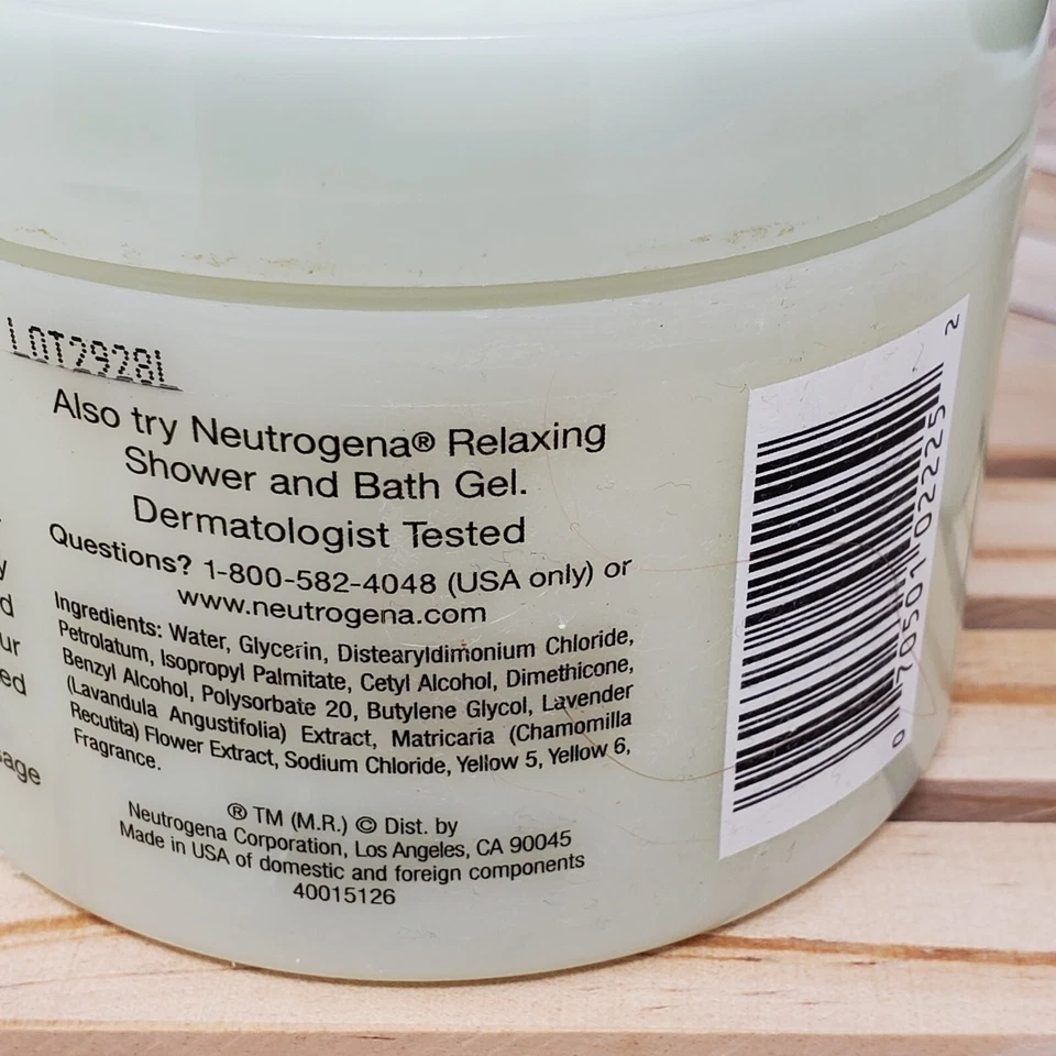 NEUTROGENA CREMA CORPORAL RELAJANTE DURANTE LA NOCHE LAVANDA MANZANILLA 6 OZ DESCONTINUADA Foto 3 de 4