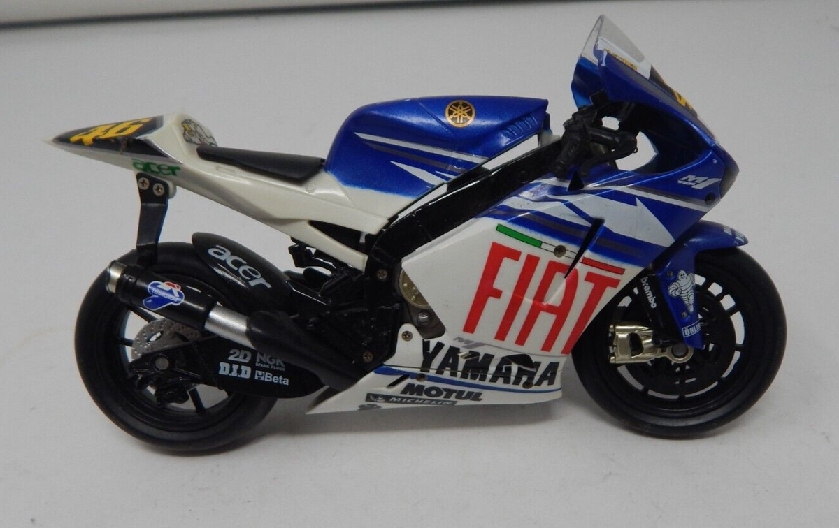 MINICHAMPS 1/12 ヤマハ YZR-M1 YAMAHA MOTOGP Minichamps 1/12 Scale Yamaha YZR-M1 MotoGP 2008 V. Rossi | eBay