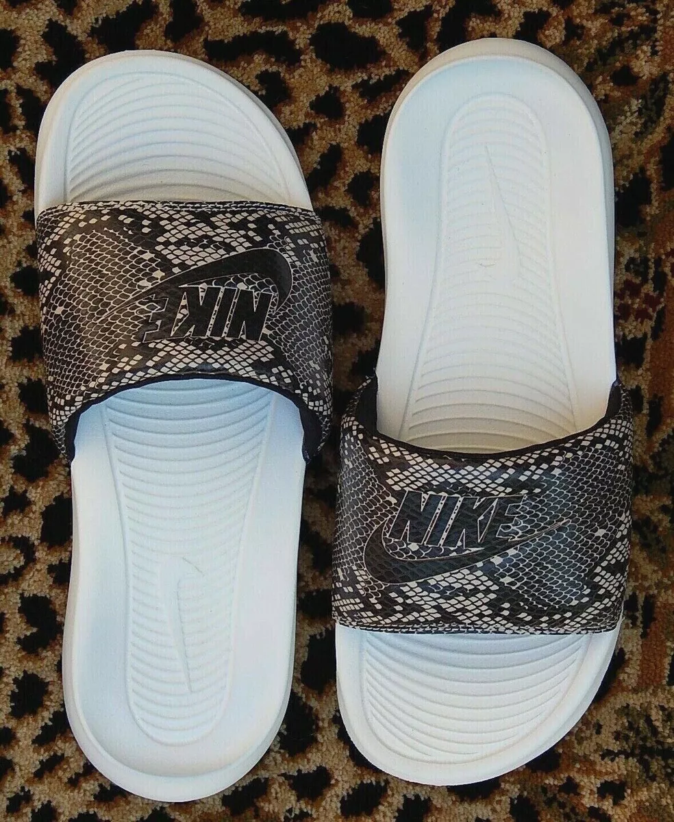 Nike women's cheap slide sandals
