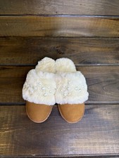 NEW INC International Concepts Ilene Brown White Faux Fur Slippers Wmn Sz 7 M
