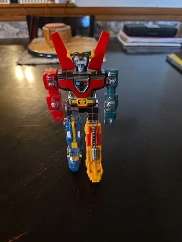 Vintage Voltron Lion Force 6" Die-Cast Action Figure Bandai Toei 1981 needs work