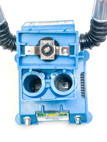 Vintage 1968 Ideal toys Zeroids Zerak robot in original case with attachments - Picture 16 of 16