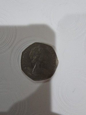 1969 ELIZABETH-II-D-G-REG-F-D GREAT BRITAIN NEW PENCE 50 COIN