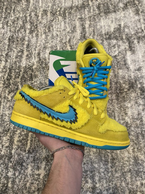 Size 9 - Nike Dunk Low SB x Grateful Dead Yellow Bear