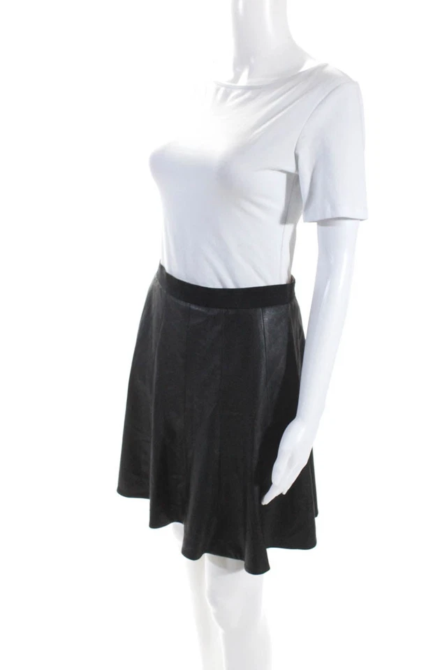 Mini falda circular patinadora acampanada de cuero sintético negra talla 4 de Rebecca Taylor para mujer Foto 2 de 4