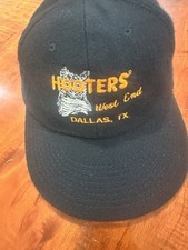 Vintage Hooters West End Dallas, TX Adjustabl...