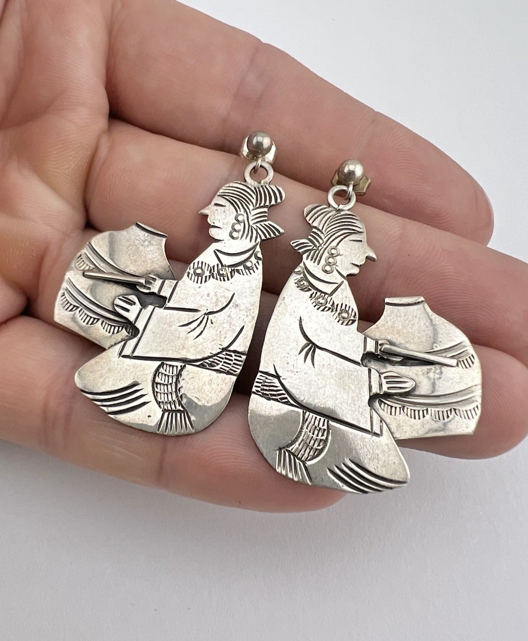 Vintage B. Yazzie Navajo Sterling Silver Stamped Maid… - Gem