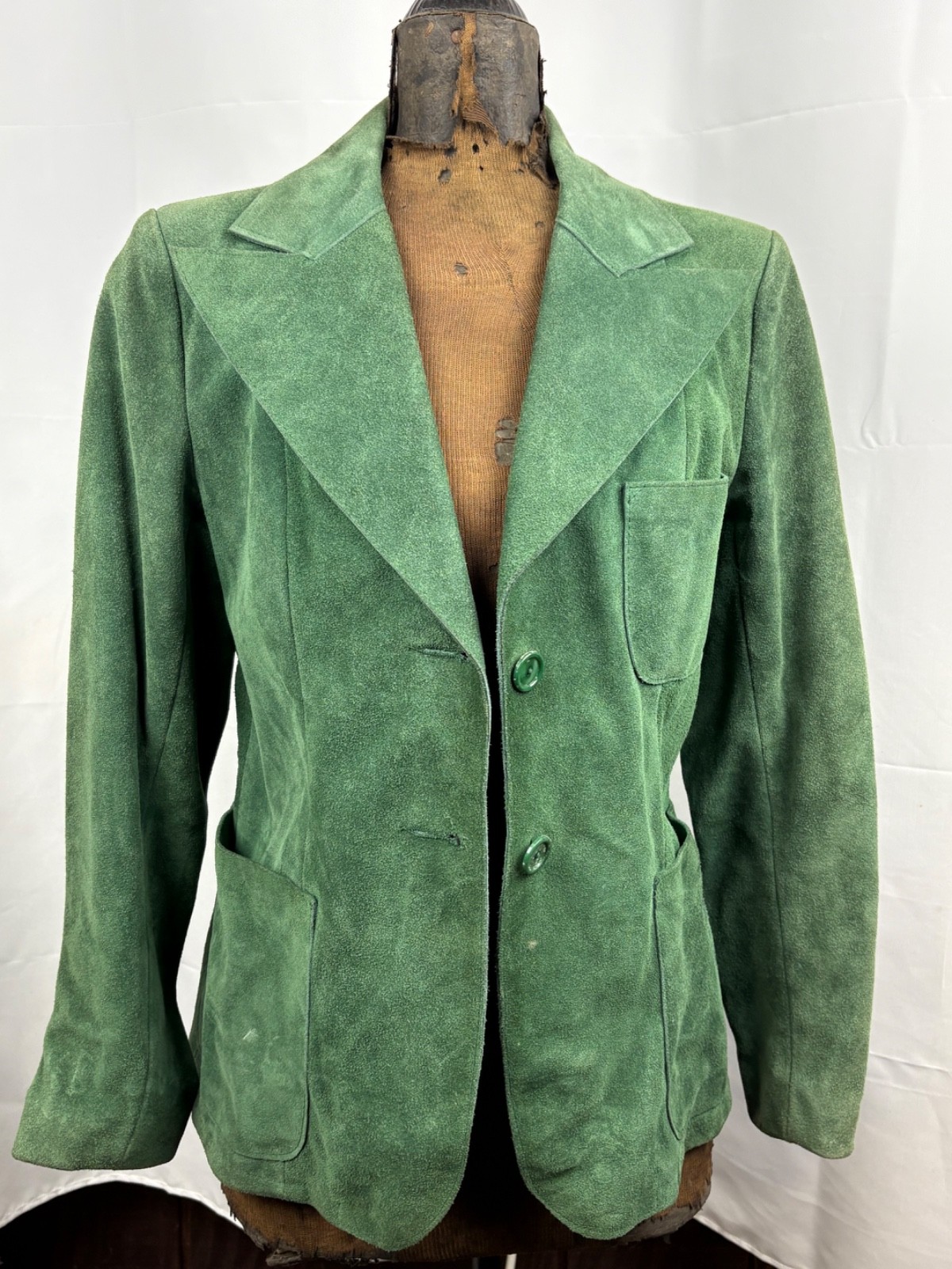 Vintage green suede skirt and blazer suit - image 1