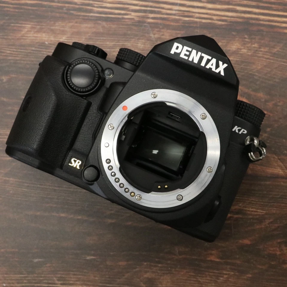 Pentax KP schwarz DSLR Kamera Body Shuttercount 11642 [Near Mint] #6342