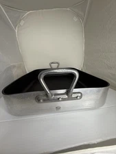 New With *Flaw* Williams Sonoma Heavy Duty Aluminum Non Stick Roaster Pan *Read*