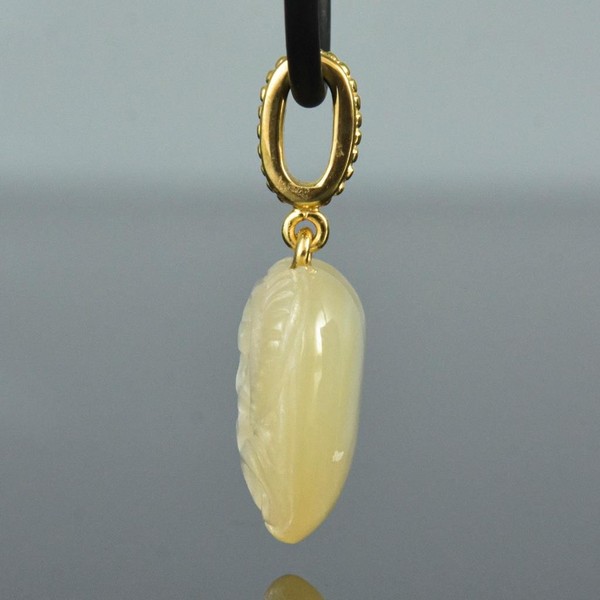 Alternate view of Heart Pendant Carved Mother-of-pearl Gold Vermeil Over Sterling Silver 4.46g