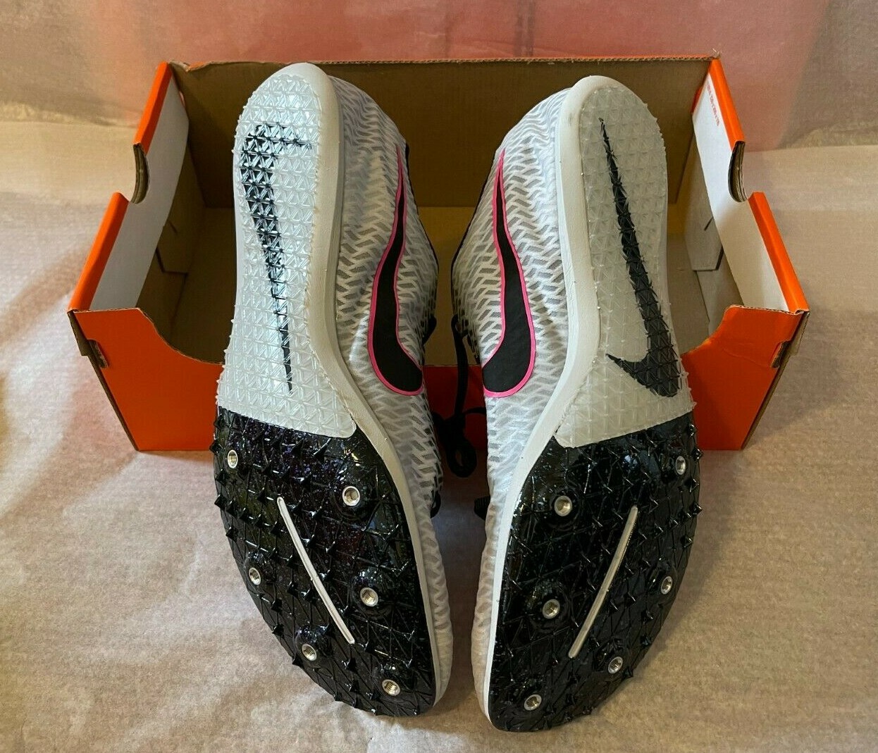 NEW Nike ZOOM MAMBA V Distance Running Shoe PLATINUM MEN'S SIZE 12 AJ1697-002 thumbnail 5