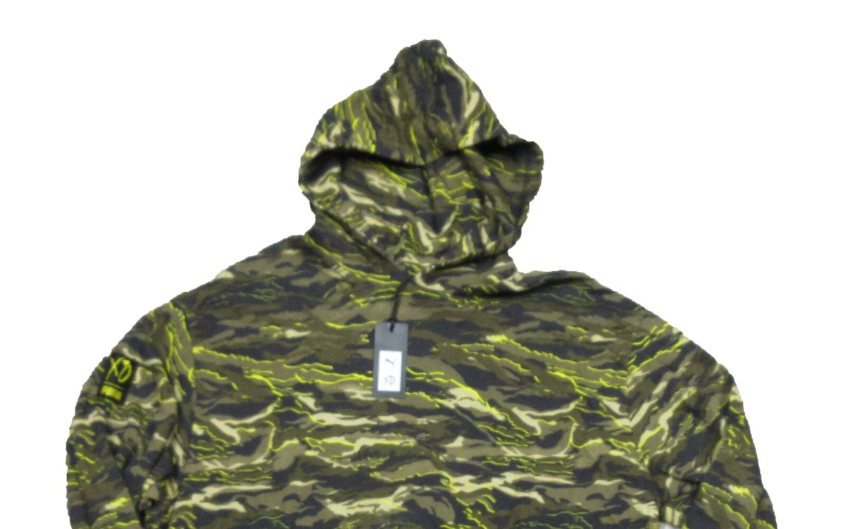 Puma x XO Men s Green Multi Camo Logo Fleece Lined Pullover Hoodie