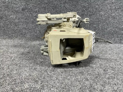 ⭐ Hasbro Star Wars AT-ST Scout Walker — For Parts Only (Non-Functional) 🛠️ - Picture 6 of 11