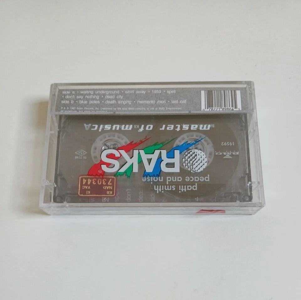 PATTI SMITH PEACE AND NOISE CASSETTE TAPE ARISTA BMG TURKEY 1997 NEW SEALED Foto 2 de 2