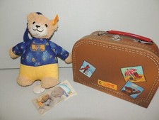 STEIFF MUSICAL BEAR WITH EAR, BUTTON CARRYING CASE