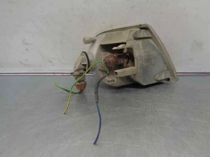 faro anteriore sinistro per RENAULT LAGUNA II (BG0) 1.9 DCI DIESEL 2001 3028893 - Immagine 2 di 4