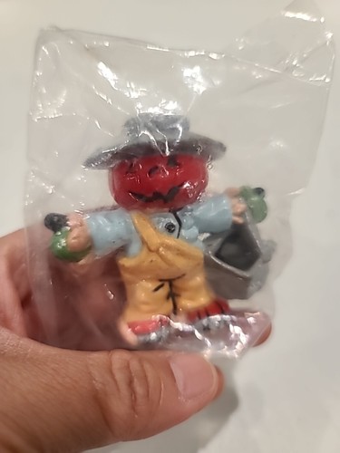 Enesco Miniatur Figur Halloween Vintage Kürbis Mann Vogelscheuche 1980er Jahre Mini