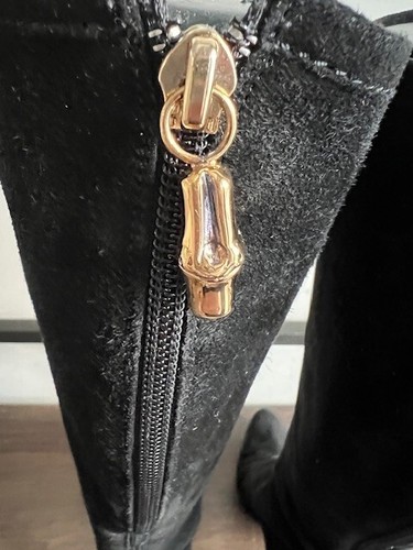 Gucci Black Suede Knee High Boots SKU 131543 Back Zip Size 39.5 C/US 8.5-9 - Picture 5 of 10
