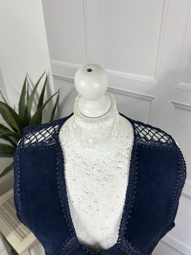 Liz Claiborne Leather Waistcoat Chest Size 36in With Lace Design Trim In Blue - Picture 6 of 17