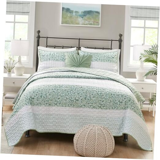 Seersucker Floral Queen Quilt Set - Full/Queen Size Green Coverlet  