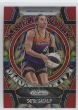2025 Panini Prizm WNBA Kaleidoscopic Red Prizm 87/99 Satou Sabally #1 5l1