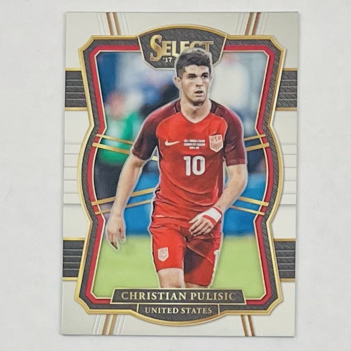 Christian Pulisic #124 Soccer Cards 2017 Panini Select trading card — raw and PSA graded price guide