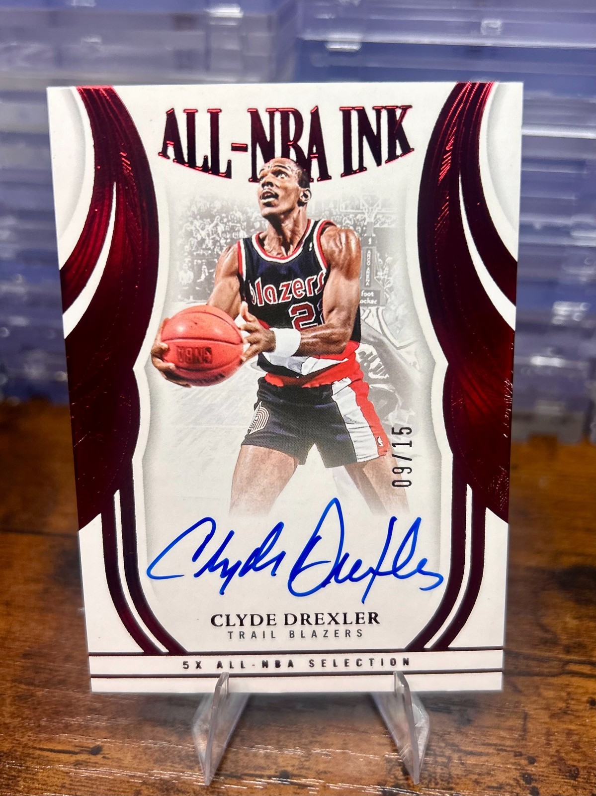 Panini 2024-25 Flawless Clyde Drexler All-NBA Ink Auto /15 Red