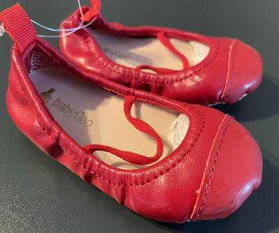 Baby Gap NWT Baby Girl's 6-12 Mo. Red Mary Jane Ballet Flats Shoes