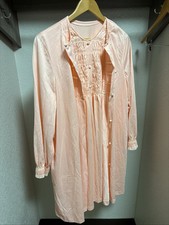 VTG Womens Gossard Artemis Nightgown  Robe Gown Set Peach Pleated 2 Pc MIDI