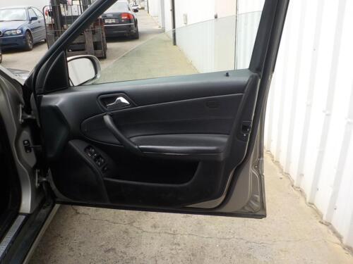 MERCEDES BENZ C CLASS W203 07/04-07/07 REAR BUMPER OE 2038853925 SEDAN - Picture 8 of 12