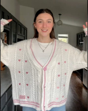  BRAND NEW Size M/L - TAYLOR SWIFT Cardigan LOVER Heart Sweater 100 Authentic