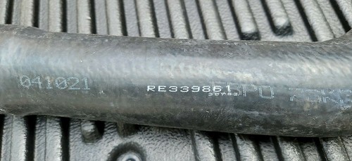 Manguera superior de radiador para tractor John Deere RE339861 ¡NUEVA! SHD - Imagen 2 de 6