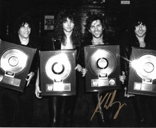 * KIP WINGER * signed 8x10 photo * WINGER BAND * PROOF * 7