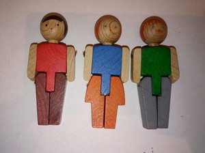 muñecos madera
