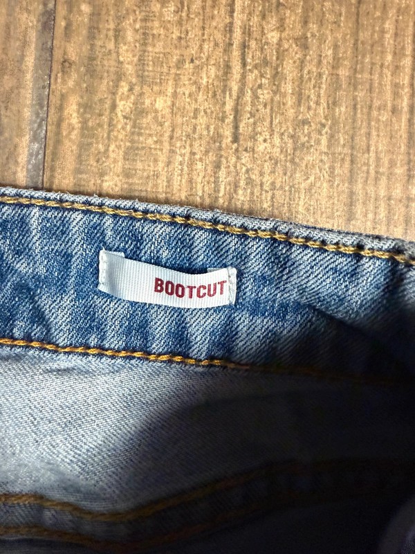 Arizona Jean Co Y2K bootleg mid rise jeans size 8 image 9