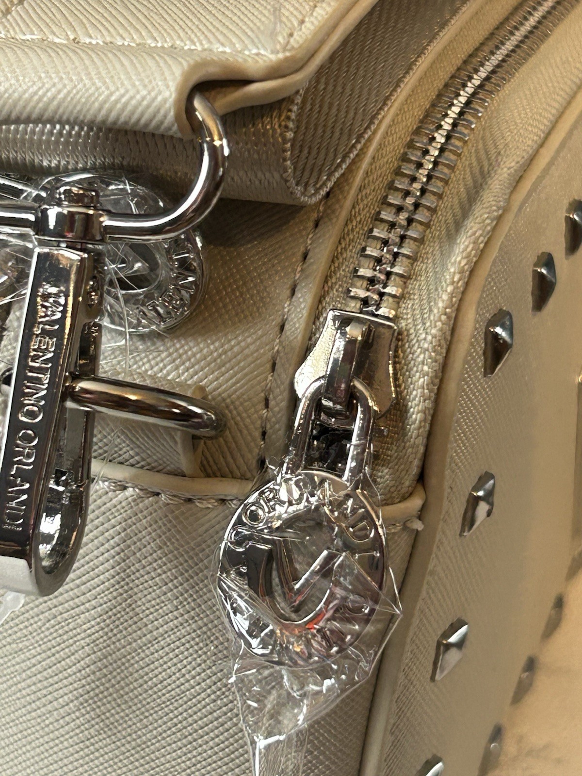 Valentino Orlandi Camera Bag - Taupe - New With Tags - MSRP $159 thumbnail 5