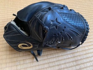 Asics Gold Stage Baseball Glove | eBay