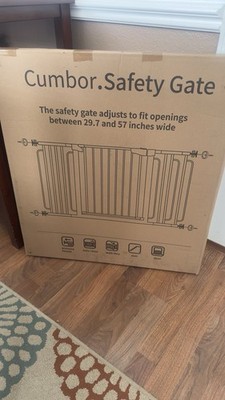 Cumbor Extra Wide Safety Gate Fits Openings 29.7  to 57  Baby & Pet Gate   NEW