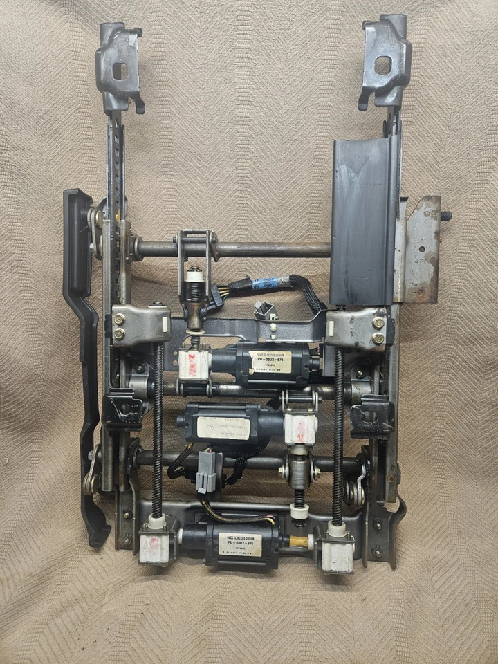 1999-2004 ford mustang LH drivers front power seat track assembly OEM Tested - Image 3 of 4