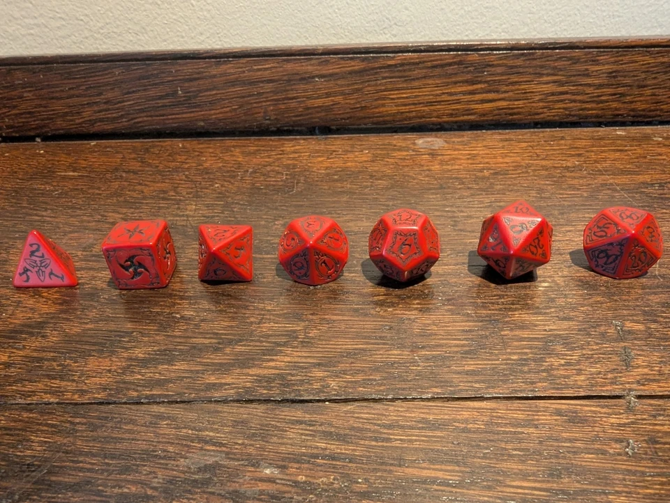 QWorkshop Red/Black Dice (7) - Image 2 of 2