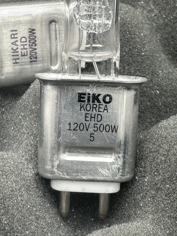 Lote Mixto de 11 Bombillas Halógenas EHD 120V 500W - Hikari y EiKO + Fusibles y Estuche Rígido Foto 4 de 4