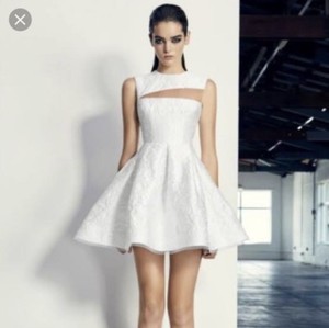 white dress size 8